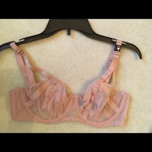 VICTORIA SECRET 38D unlined brand new w tags attached